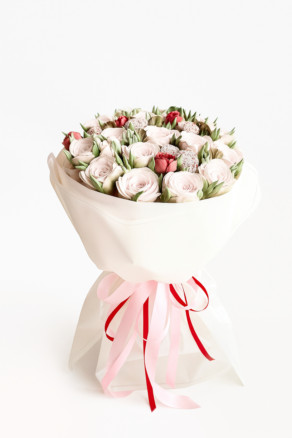 Buchet dulce din flori de marshmallow roz și roșu