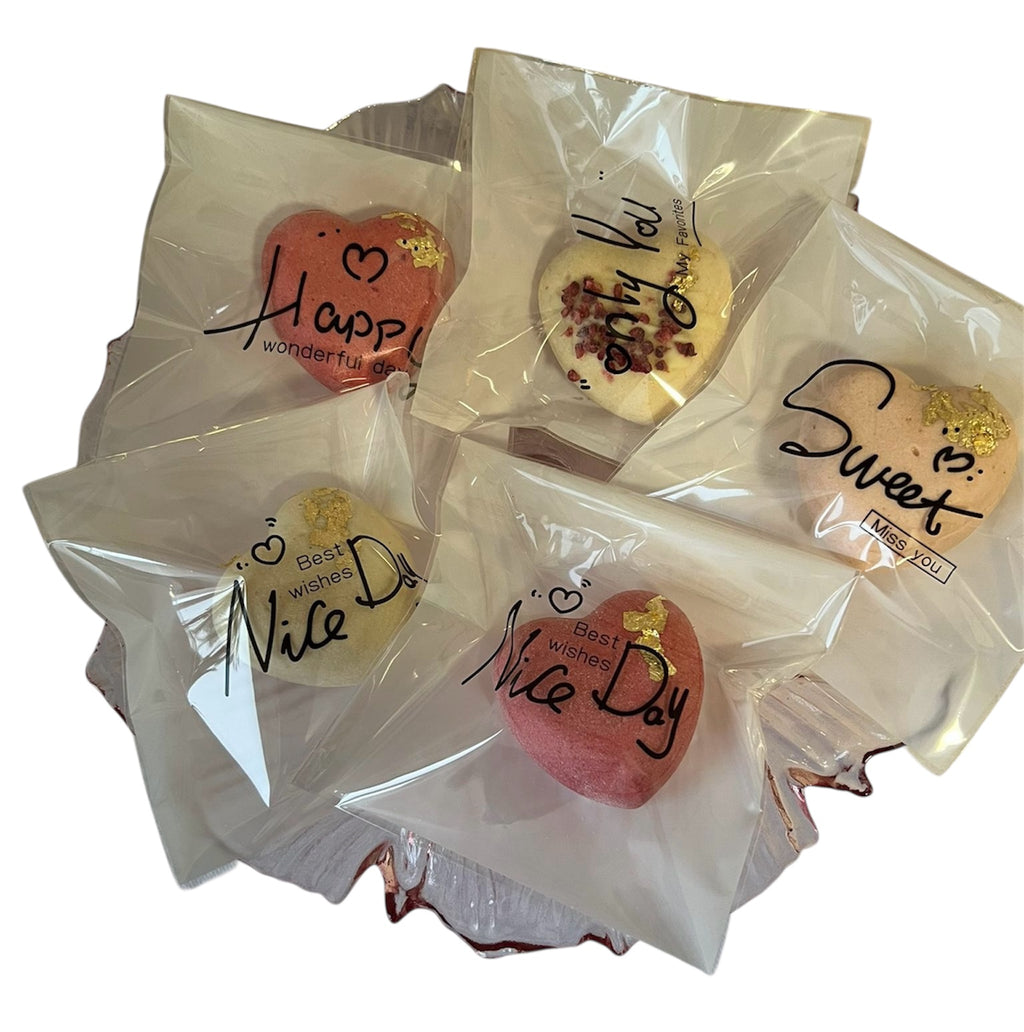 Inimi  din marshmallow cu gem de căpșuni/ comandă minimă: 5 inimi