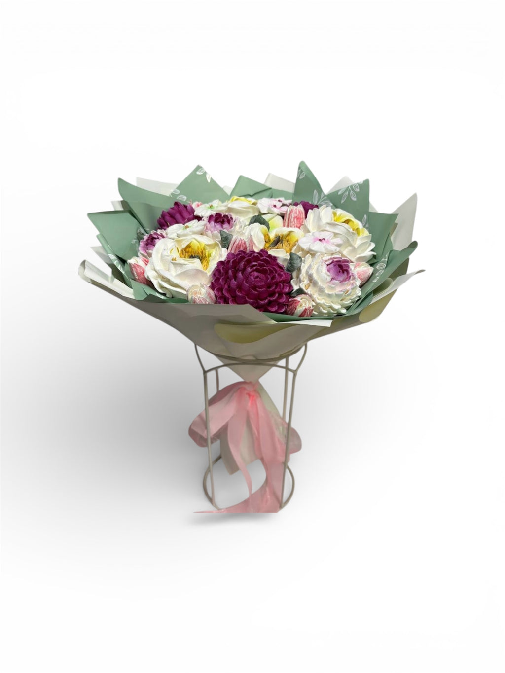 Buchet comestibil din marshmallow – flori albe & burgundy